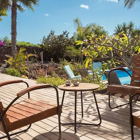 Villa Majanicho Rock - With Heated Pool *