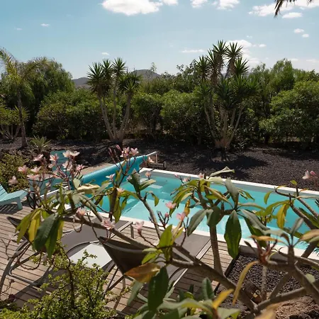 Majanicho Rock - With Heated Pool *