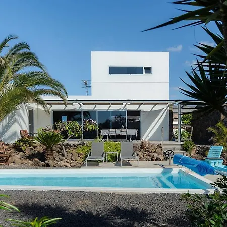Majanicho Rock - With Heated Pool * לאחארס