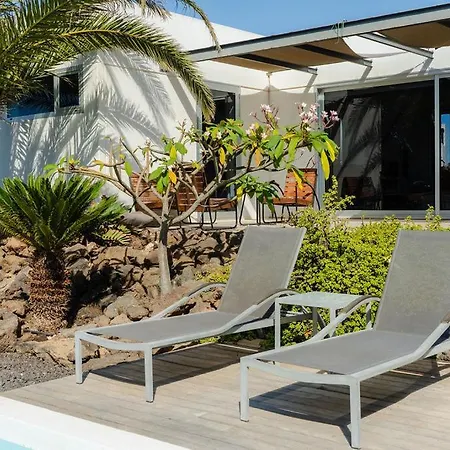 Majanicho Rock - With Heated Pool * לאחארס